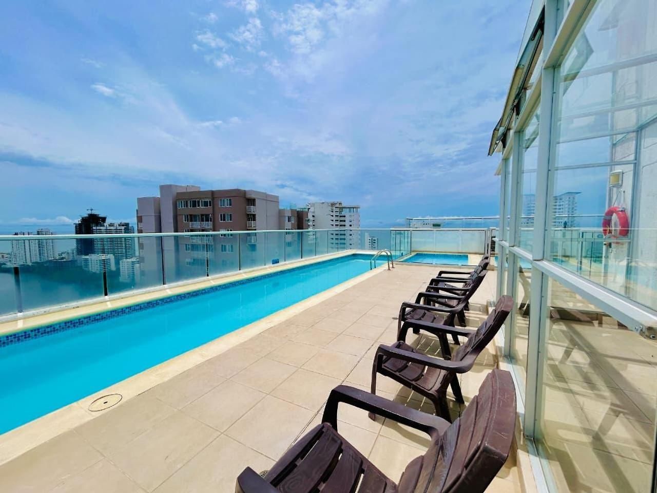 Lujoso Caribe Apartamento